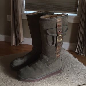 Uggs!!  Worn twice!! Hard to find!!!